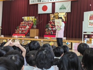 ひなまつり会がありました（５歳児さくら組）