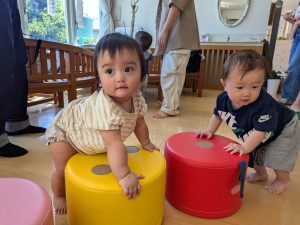 お誕生会がありました（０、１、２歳児）