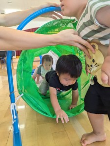 お誕生会がありました（０、１、２歳児）