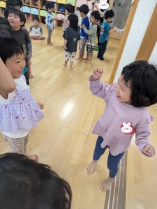 １０月のお誕生会がありました（３、４、５歳児）