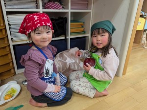 ３月のお誕生会がありました（０、１、２歳児クラス）