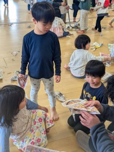 ３月のお誕生会がありました（３、４、５歳児クラス）