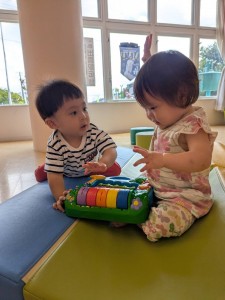 ９月のお誕生会がありました（０．１．２歳児）