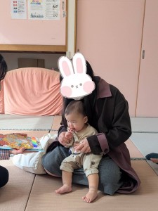 誕生会がありました（０・１・２歳児）