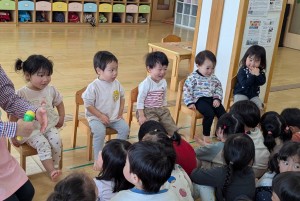 誕生会がありました（０・１・２歳児）