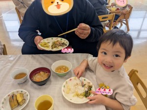 誕生会がありました（０・１・２歳児）