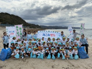 海岸清掃に行きました！（5歳児さくらぐみ）